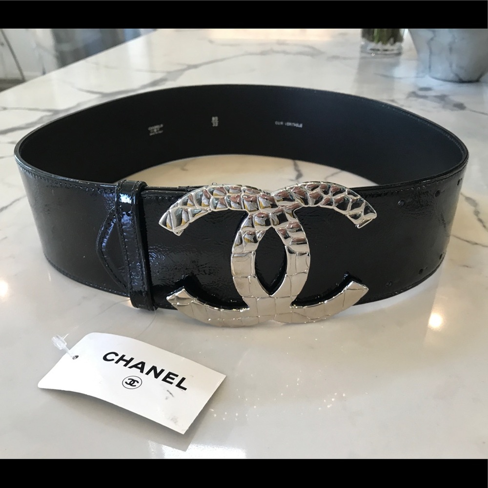 Channel belt